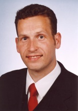Dr. Markus THIEL